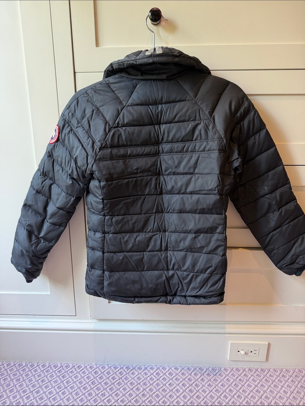 Kids Black Puffer Jacket with red Lining - Picture 2 of 3